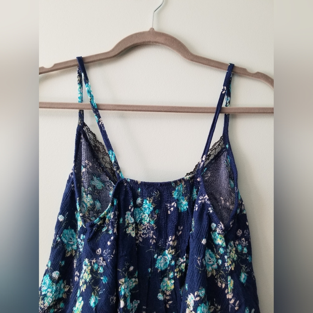 Tank Top - Picture 3 of 5